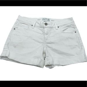 Apt 9 White Shorts